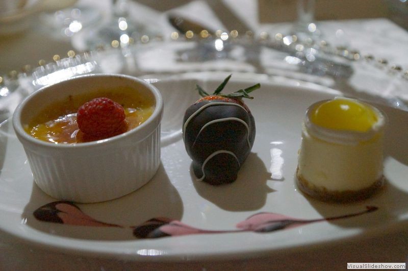 Krista and Jorge Wedding 94 - Desserts