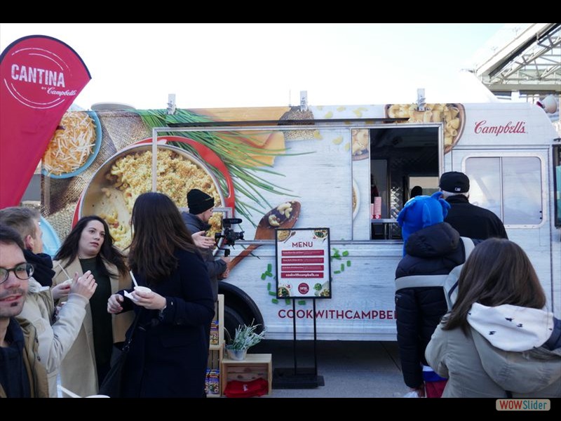 Toronto City Hall - Campbell's Food Truck