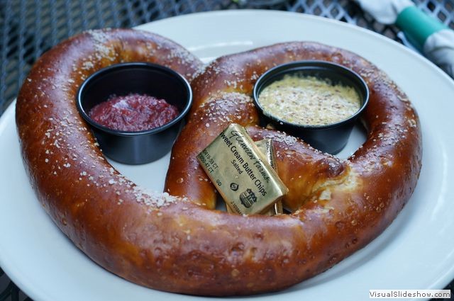 Great Dane Pub and Brewing - Fresh Pretzel with Mustards