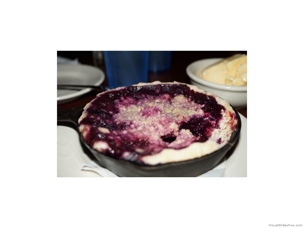 Bumbleberry Pie