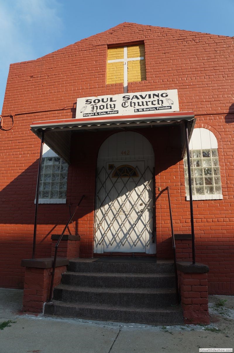 Detroit Tour 06 - Soul Saving Holy Church