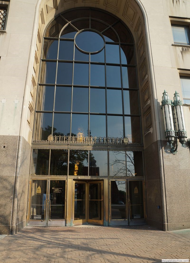 Detroit Tour 09 - Fisher Building Entrance