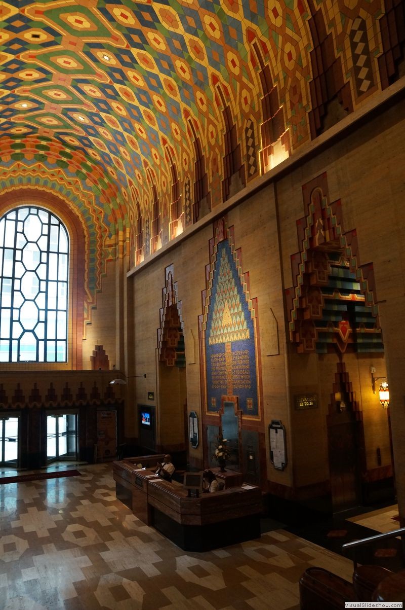 Detroit Tour Guardian Building 03