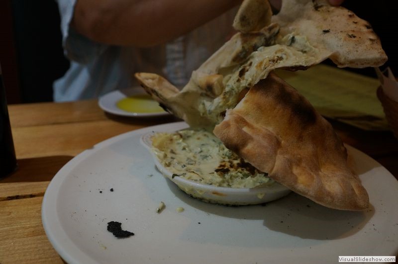 Di Gusto Cheese Dip 2