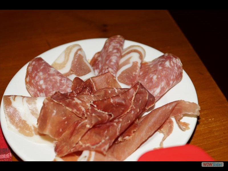 Au Mazot Suisse Restaurant - Charcuterie with the Raclette