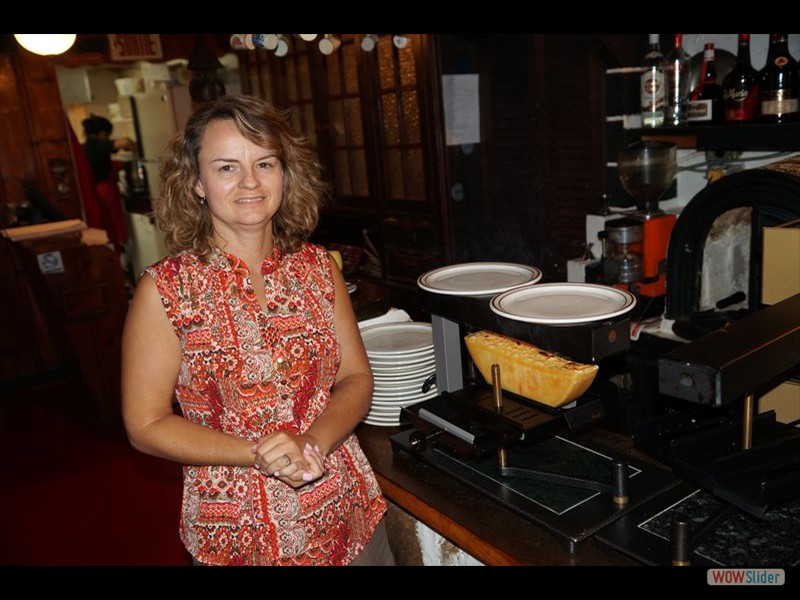 Au Mazot Suisse Restaurant - Rhonda with the Raclette