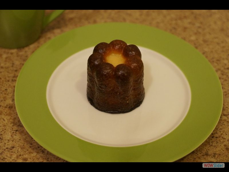 Helene's Patisserie 02 - Cannele