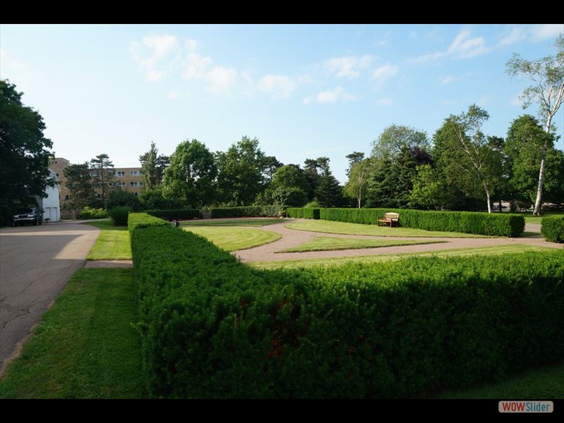 Governor General Mansion Gardens 02